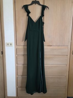Deep Green Ruffle-Shoulder V-Neck Maxi Dress